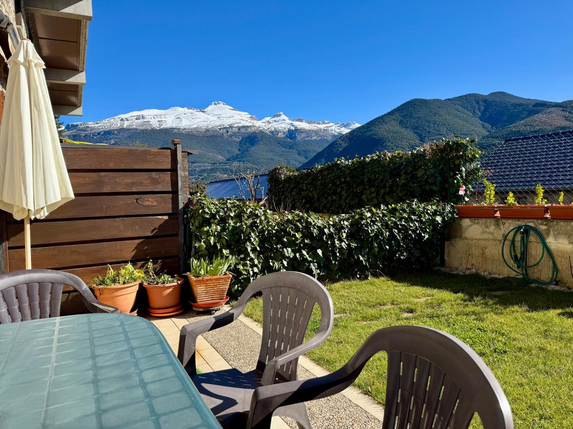 Duplex Altos De Santiago Jardin Apartment